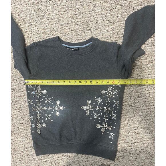 Hemant & Nandita Gray Embellished Jeweled Rhinestone Crew Sweatshirt Size S - Picture 5 of 10
